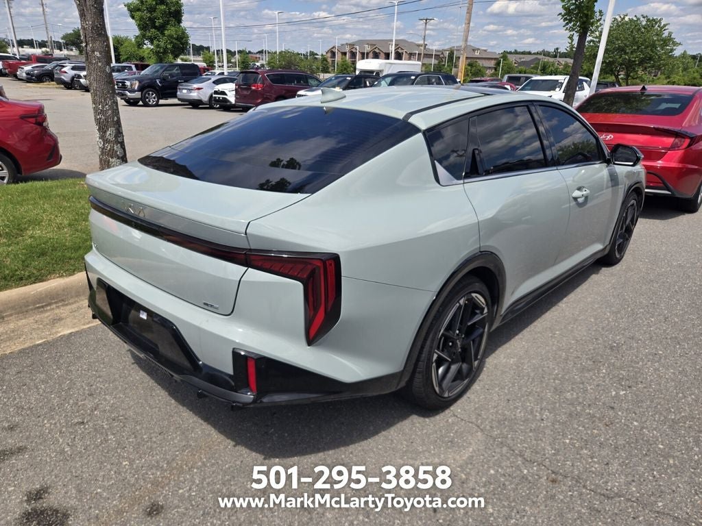 2025 Kia K4 GT-Line