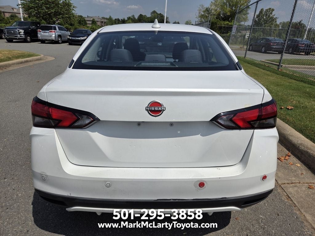 2023 Nissan Versa 1.6 SV