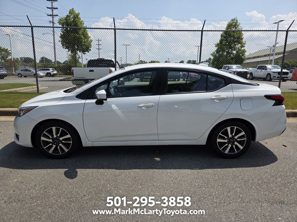 2023 Nissan Versa 1.6 SV