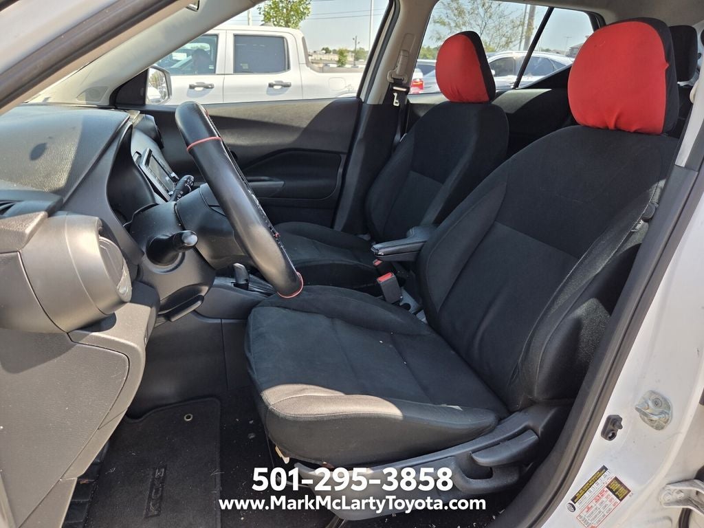 2024 Nissan Kicks S