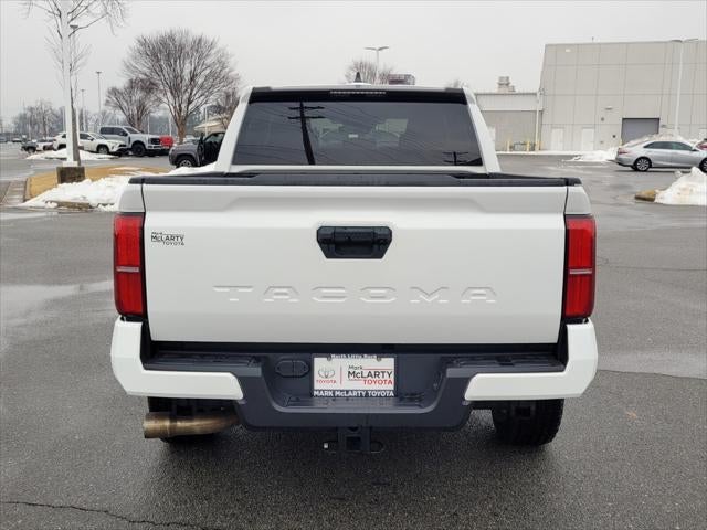 2024 Toyota TACOMA SR5 SR5