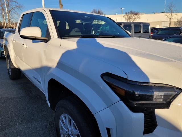 2024 Toyota TACOMA SR5 SR5