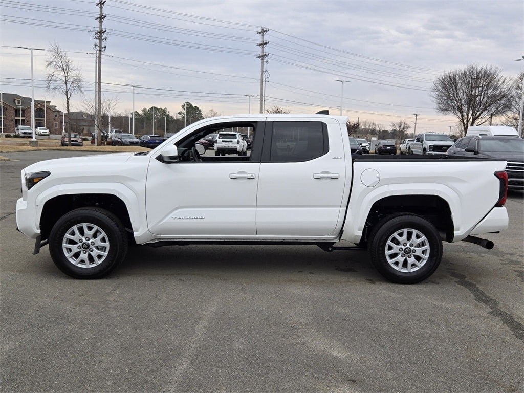 2025 Toyota TACOMA SR5 SR5