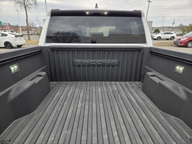 2025 Toyota TACOMA SR5 SR5