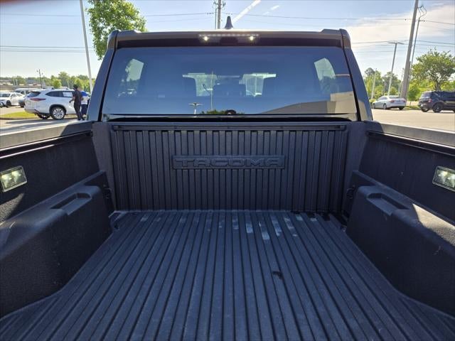 2025 Toyota TACOMA SR5 SR5