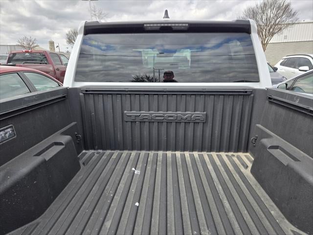 2025 Toyota TACOMA SR5 SR5