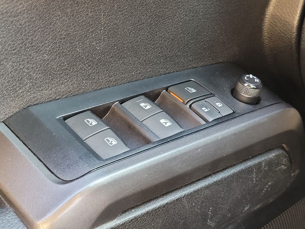 2023 Toyota Tacoma V6