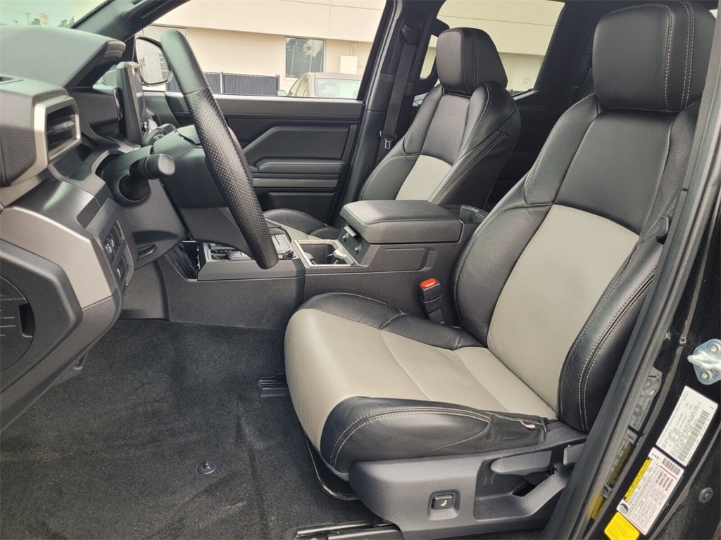 2024 Toyota TACOMA SR5 SR5