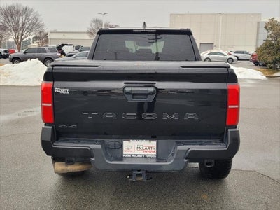 2024 Toyota TACOMA SR5 SR5