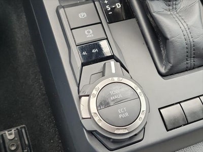 2024 Toyota TACOMA SR5 SR5