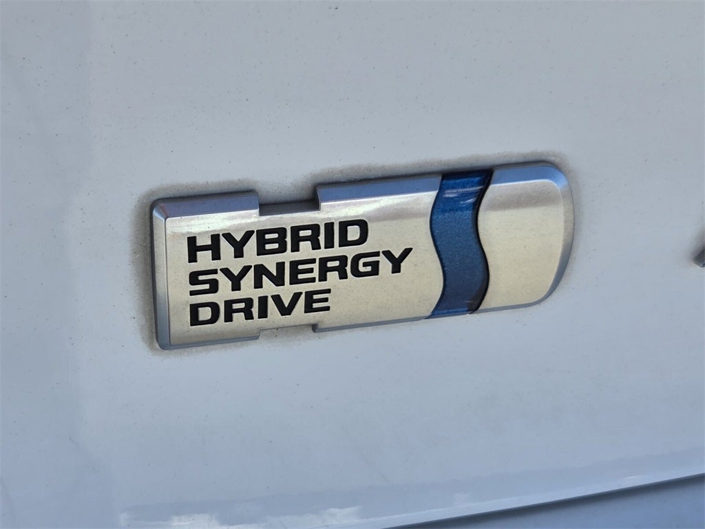 2017 Toyota CAMRY HYBRID LE