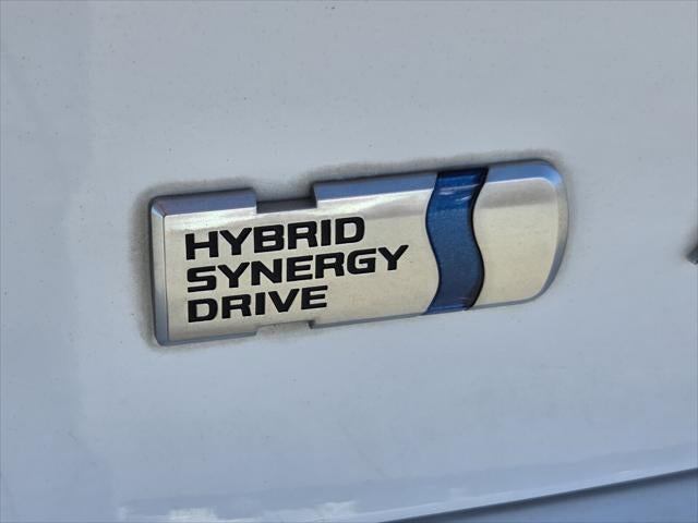 2017 Toyota CAMRY HYBRID LE