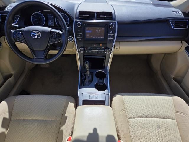 2017 Toyota CAMRY HYBRID LE