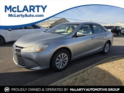 2015 Toyota CAMRY LE