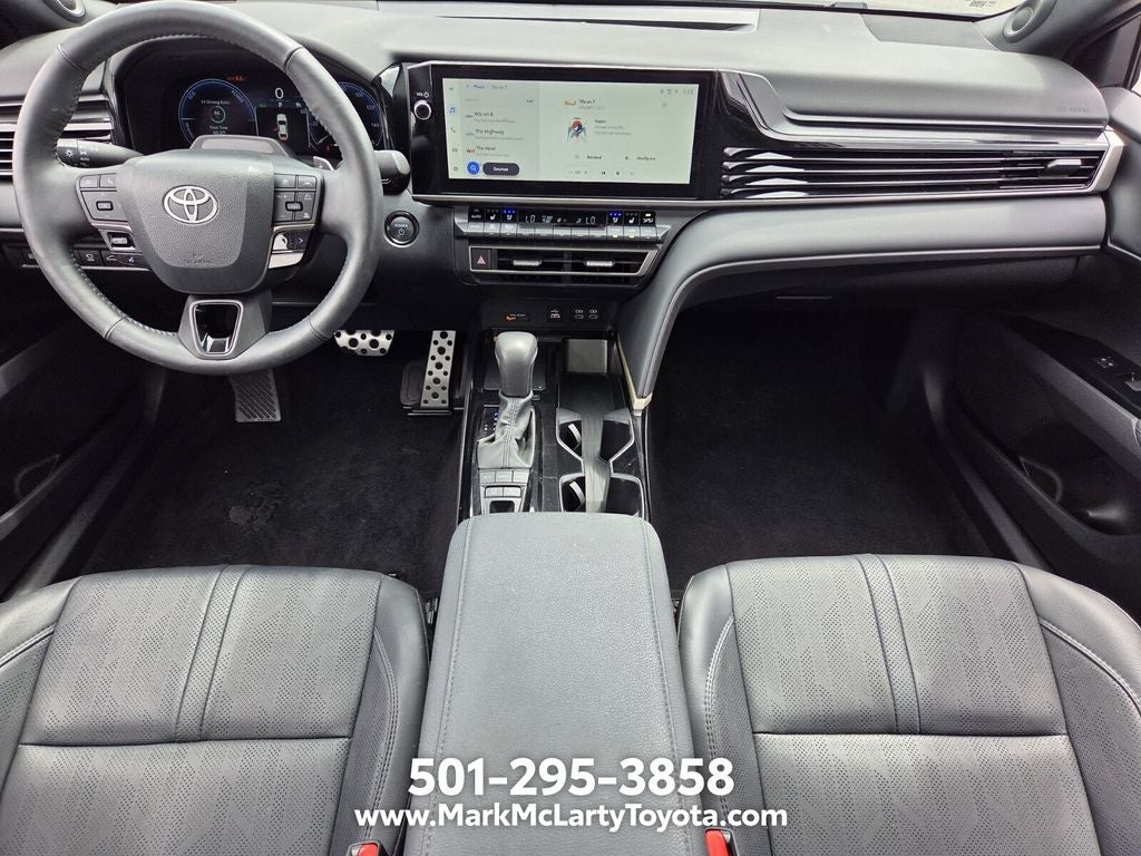 2025 Toyota CAMRY XSE