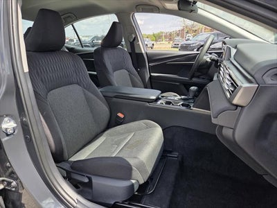 2025 Toyota CAMRY LE