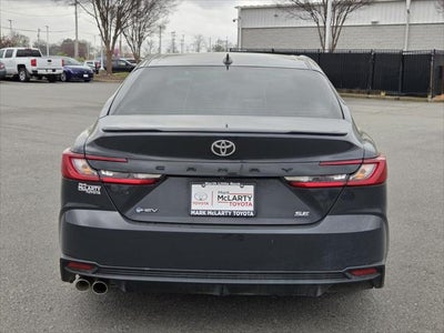 2025 Toyota CAMRY SE