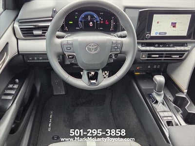 2025 Toyota CAMRY SE