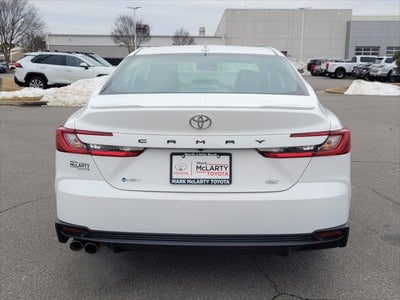 2025 Toyota CAMRY SE