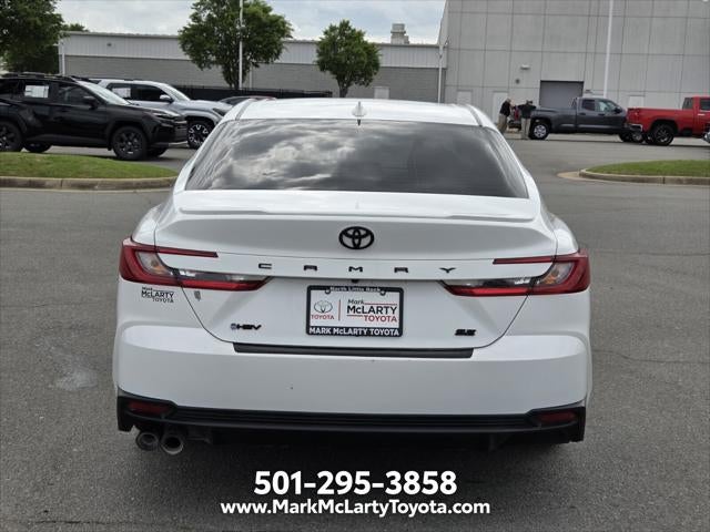 2025 Toyota CAMRY SE
