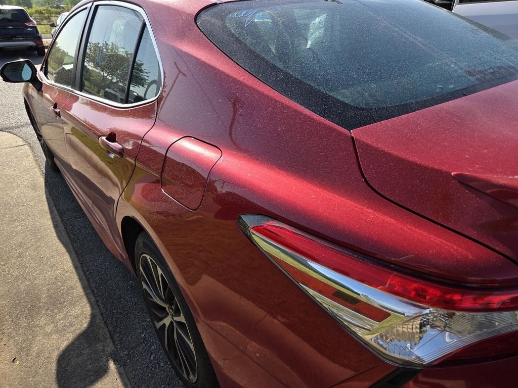 2020 Toyota CAMRY SE