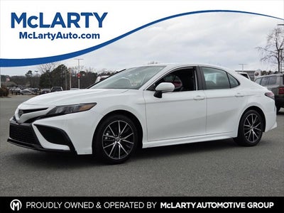 2024 Toyota CAMRY SE