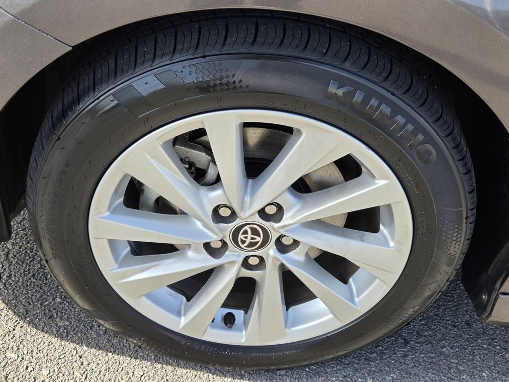 2024 Toyota CAMRY LE