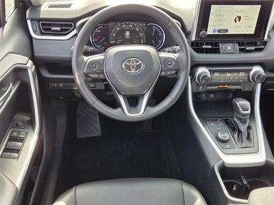 2025 Toyota RAV4 HYBRID XLE Premium