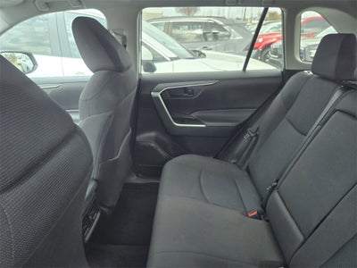 2025 Toyota RAV4 HYBRID LE