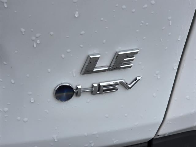 2025 Toyota RAV4 HYBRID LE