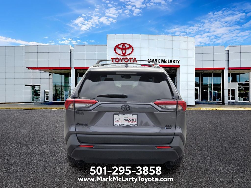 2025 Toyota RAV4 Hybrid XLE