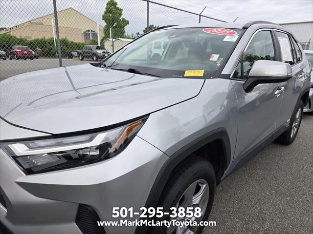 2025 Toyota RAV4 Hybrid XLE