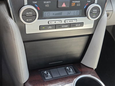 2014 Toyota CAMRY XLE