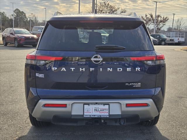 2023 Nissan Pathfinder Platinum