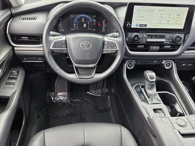 2025 Toyota GRAND HIGHLANDER XLE