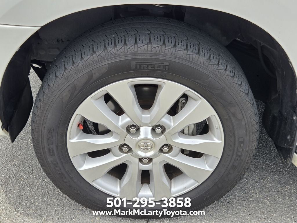 2014 Toyota SEQUOIA 4X4 Platinum