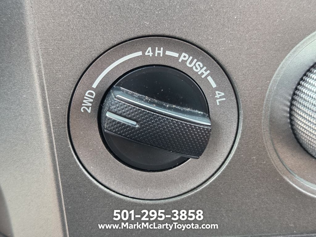 2014 Toyota SEQUOIA 4X4 Platinum