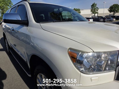 2014 Toyota SEQUOIA 4X4 Platinum