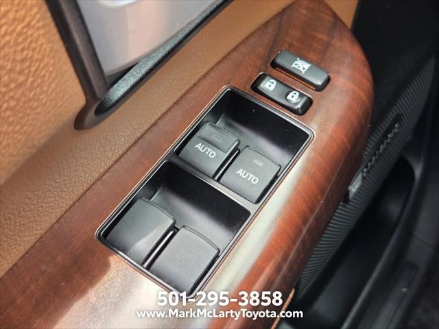 2014 Toyota SEQUOIA 4X4 Platinum