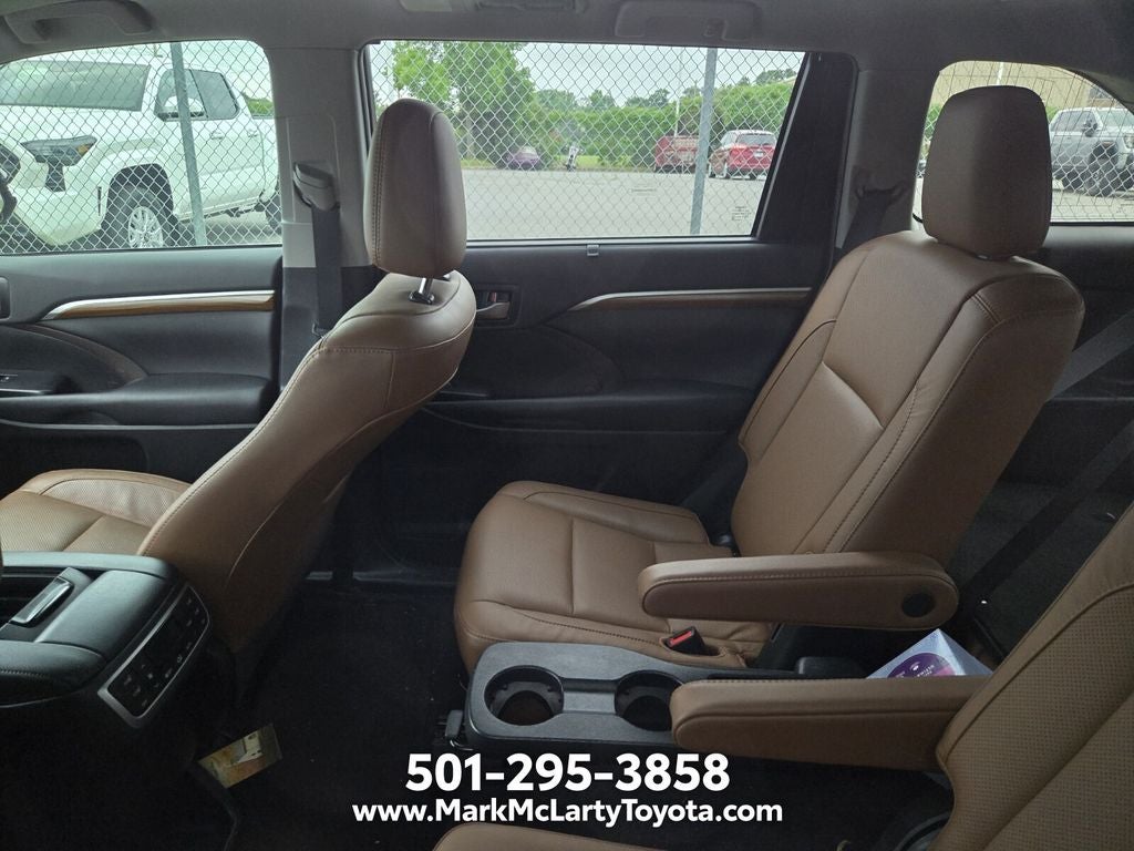 2019 Toyota Highlander Limited Platinum