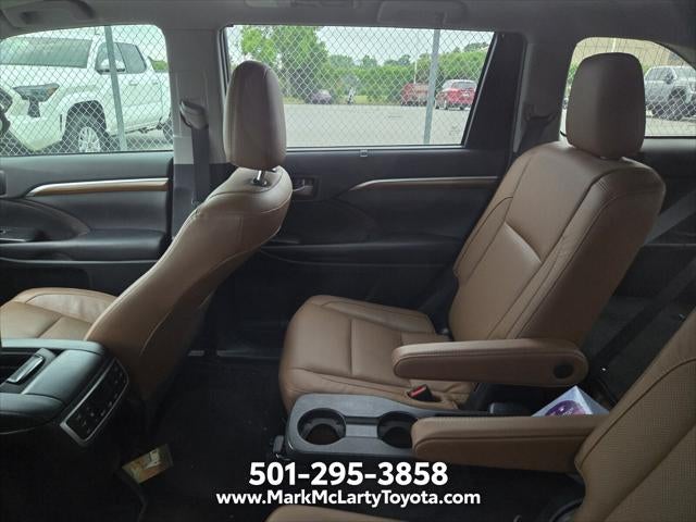 2019 Toyota Highlander Limited Platinum