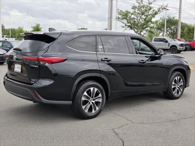 2022 Toyota HIGHLANDER HYBRD XLE
