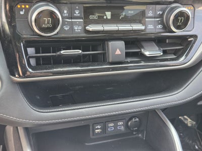 2022 Toyota HIGHLANDER HYBRD XLE
