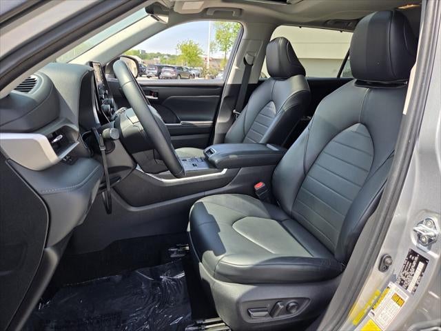 2022 Toyota HIGHLANDER HYBRD XLE