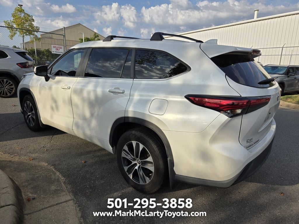 2023 Toyota Highlander Hybrid XLE