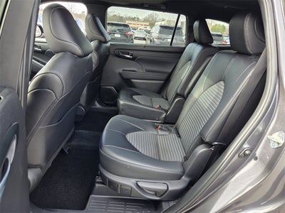 2024 Toyota HIGHLANDER XSE