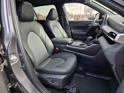 2024 Toyota HIGHLANDER XSE