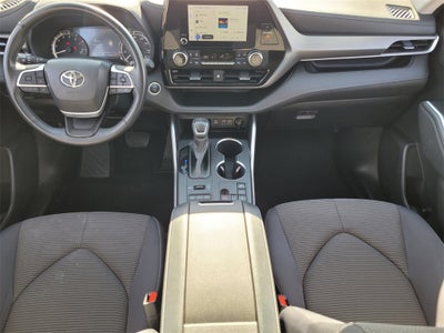 2024 Toyota HIGHLANDER LE AWD