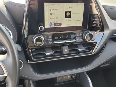 2024 Toyota HIGHLANDER LE AWD