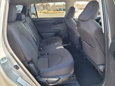 2024 Toyota HIGHLANDER LE AWD